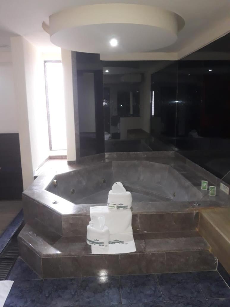 Hotel Campo Real Мексико Сити Екстериор снимка